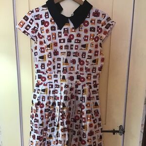 Modcloth xs novelty camera cap sleeve dress